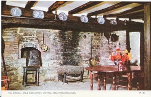 Warwickshire Postcard - The Kitchen - Anne Hathaway's Cottage - Stratford A8861