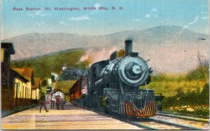 Postcard NH  White Mountains - Base Station, Mt. Washington  - Train