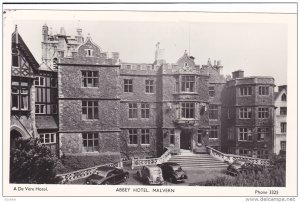 RP: MALVERN , England , 1930s ; Abbey Hotel