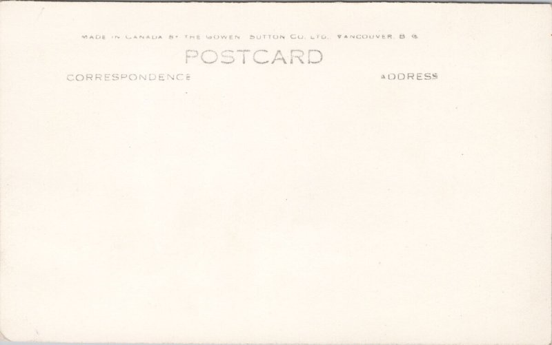 The Aquatic Club Kelowna BC Unused Gowen Sutton RPPC Postcard H22