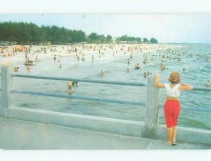 Unused Pre-1980 BEACH SCENE Clearwater Beach Florida FL d6789
