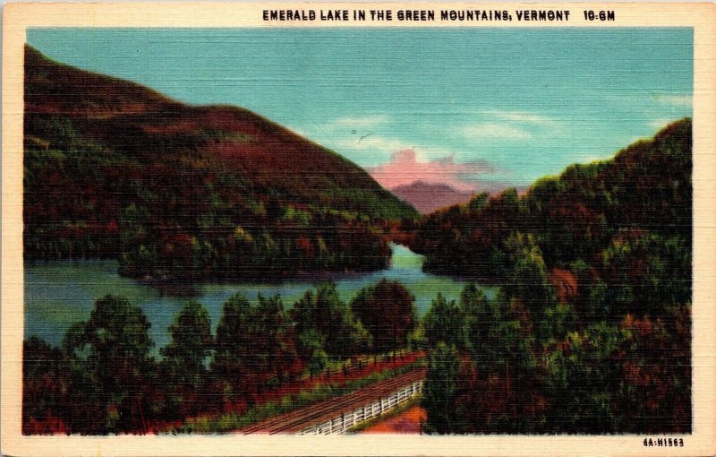 Emerald Lake Green Mountain Vermont VT Linen Postcard UNP VTG Unused Vintage 