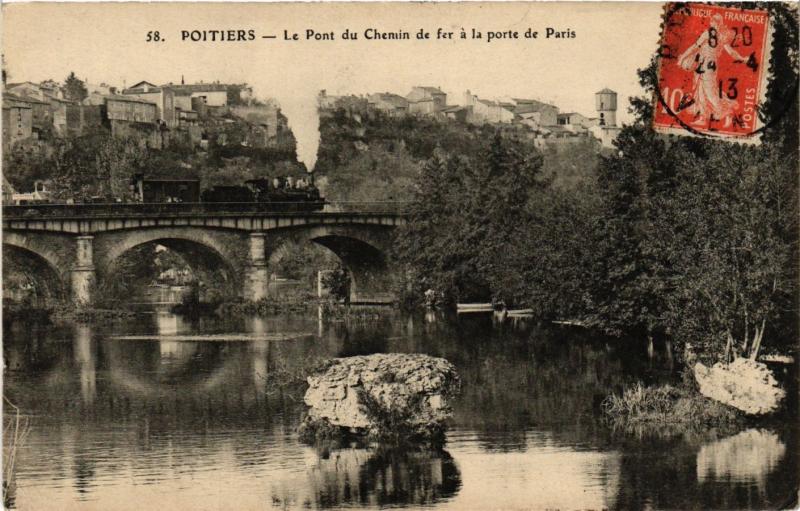 CPA POITIERS - Le Pont du Chemin de fer a la porte de Paris (255742)