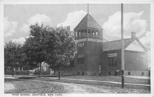 F9/ Oakfield New York Postcard c1910 High School Building