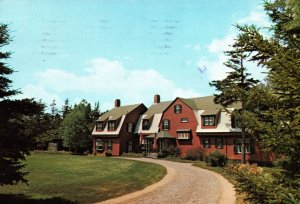 CONTINENTAL SIZE POSTCARD FRANKLIN D ROOSEVELT COTTAGE SUMMER HOME NEW BRUNSWICK