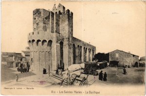 CPA SAINTES-MARIES-de-la-MER LES SAINTES-MARIES - La Baislique (1258901)