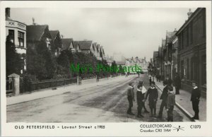 Hampshire Postcard - Old Petersfield - Lavant Street c1905 -  P428