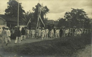 indonesia, BORNEO PONTIANAK, Kalimantan, Unknown Procession (1913) RPPC Postcard