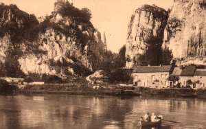 Les Rochers de Fresnes,Profondeville,Belgium BIN