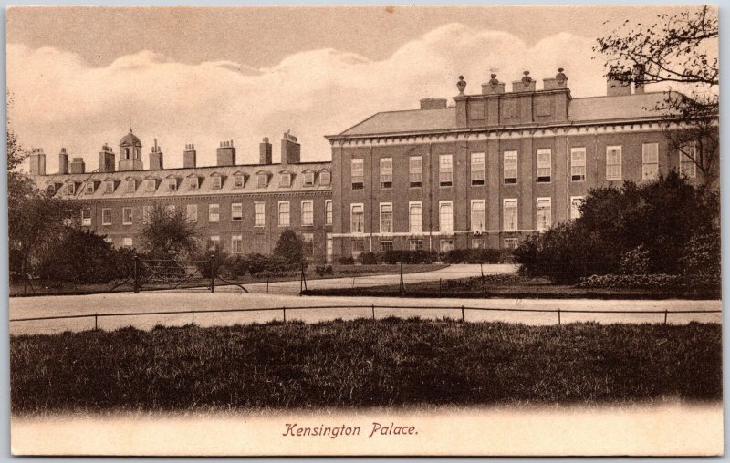 Kensington Palace Royal Residence in London England Grounds, Postcard