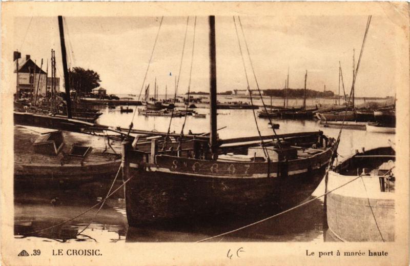 CPA Le Croisic - Le port a maree haute (588022)