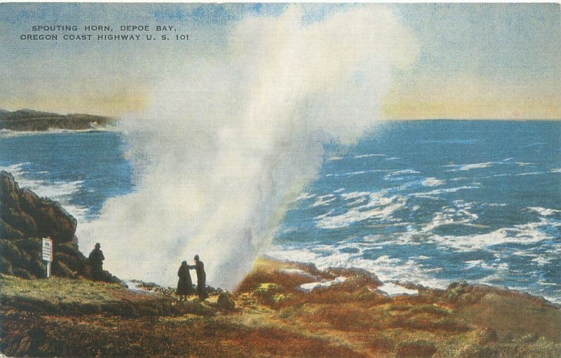 Oregon Spouting Horn Depoe Bay US 101 Highway, People Linen  Postcard Unused