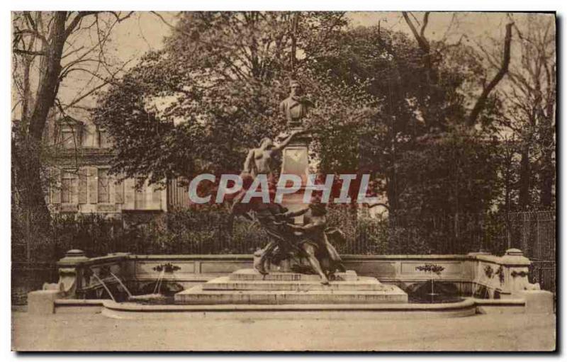 Paris Postcard Old Luxembourg Garden Monument to Delacroix & # 39Eugene by Dalou