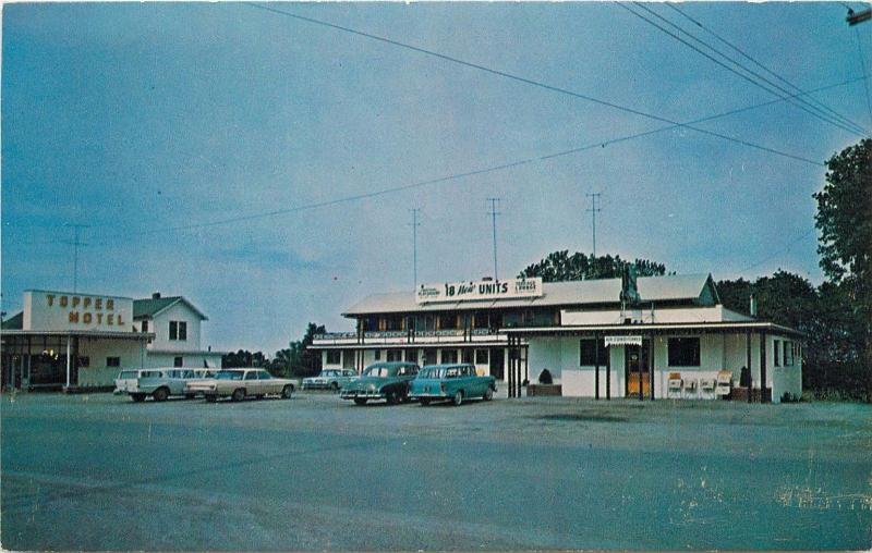 HIAWATHA, KS Kansas THE TOPPER MOTEL Roadside Old Cars BAD HOTEL