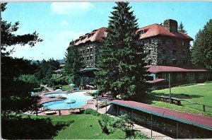 Postcard HOTEL SCENE Asheville North Carolina NC AJ0288