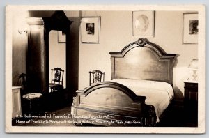 Hyde Park NY Franklin Roosevelt Bedroom RPPC Real Photo Postcard Y25