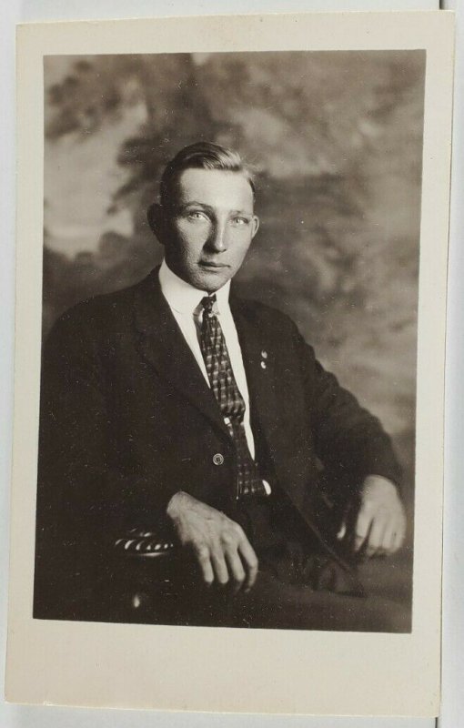 Sioux Falls SD Attractive Man with Beautiful Piercing Eyes rppc Postcard Q8