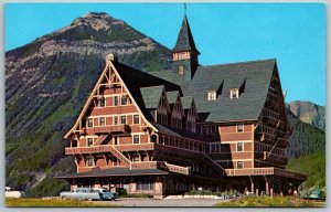 Waterton Lakes Alberta Canada 1960s Postcard Prince Of Wales Hotel