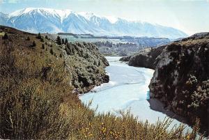 B95562 the rakaia gorge canterbury new zealand