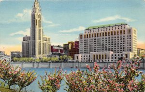 Columbus Ohio 1960s Postcard Ohio state Office Building & LeVeque Tower