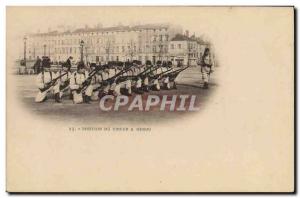 Postcard Old Army gunner position has knee