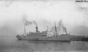 J54/ New Orleans La Steamship Ship Vintage Snapshot Photograph 182