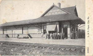 Clay Kentucky birds-eye view L. & N. Depot vintage pc CC476