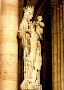 France Paris Notre Dame Vierge dy XIV siecle