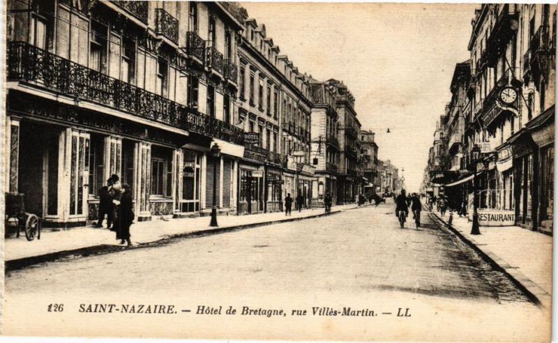 CPA St-NAZAIRE - Hotel de Bretagne rue Villes-Martin (222912)