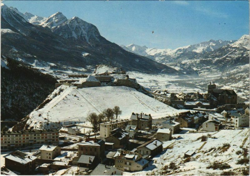 CPM BRIANCON Champ de Mars - Fort Vauban et Pic du Melezin (1205111)