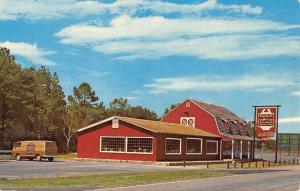 Myrtle Beach South Carolina Cape Craft Pine Street View Vintage Postcard K46950