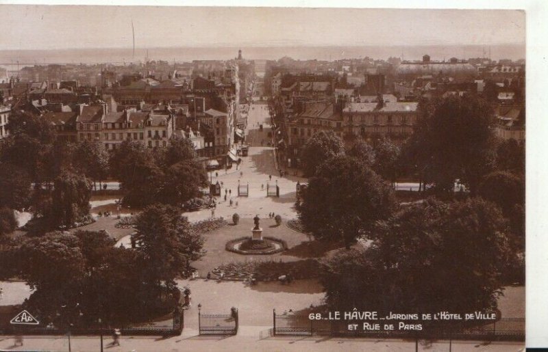 France Postcard - Le Havre - Jardins De L'Hotel De Ville Et Rue De Paris TZ12124