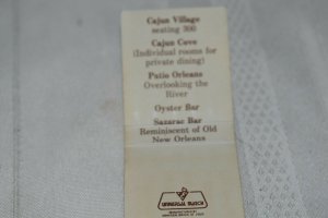 Anderson's Cajun's Wharf Tennessee 20 Strike Matchbook Cover