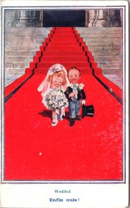 Small Girl And Boy Wedding Vintage Postcard 09.47