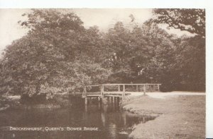 Hampshire Postcard - Brockenhurst - Queen's Bower Bridge - Ref 490A