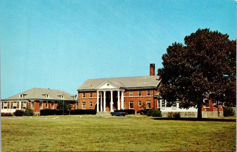 Edward W McCready Memorial Hospital Crisfield Maryland MD Postcard Plastichrome  