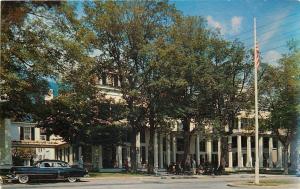 Manchester Vermont~The Famous Equinox House~1950s Car~1950-60s Postcard