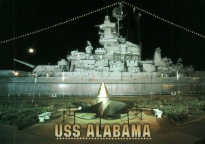 VINTAGE CONTINENTAL SIZE POSTCARD BATTLESHIP MEMORIAL PARK USS ALABAMA
