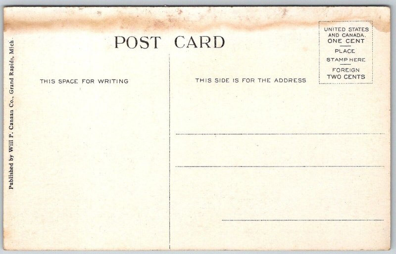 Grand Rapids Michigan c1910 Postcard New High School