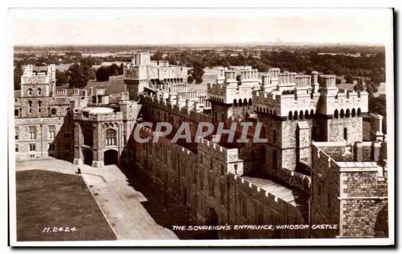 Postcard The Old Sovreign & # 39s Entrance Windsor Castle