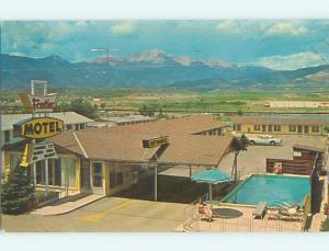 Pre-1980 OLD CARS & FRONTIER MOTEL Colorado Springs Colorado CO s9437