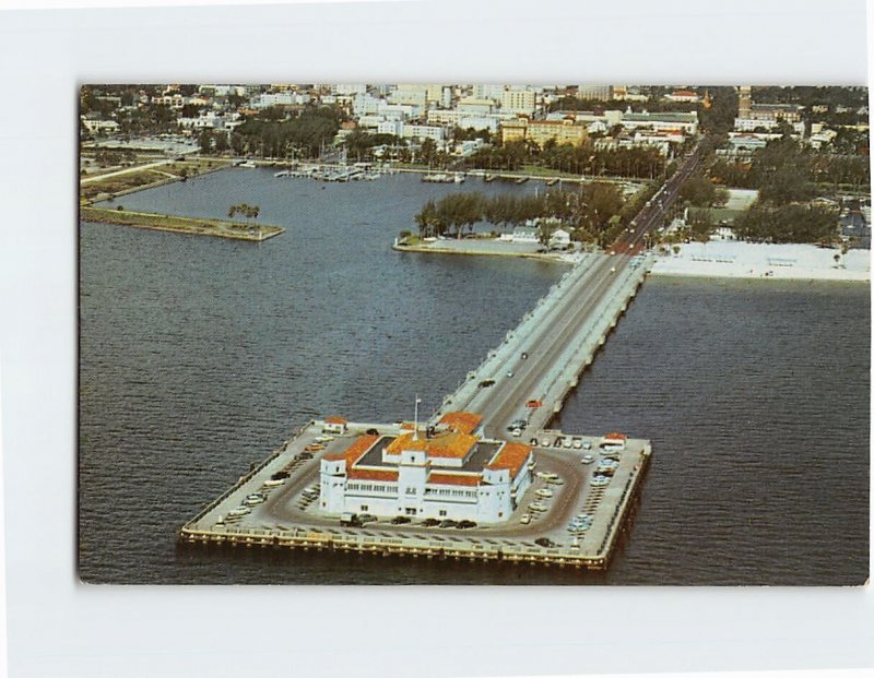 Postcard Million Dollar Pier, St. Petersburg, Florida