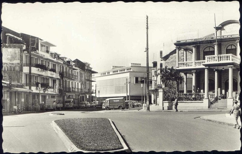 guadeloupe, POINTE-a-PITRE, Chamber of Commerce, Cars (1964) RPPC