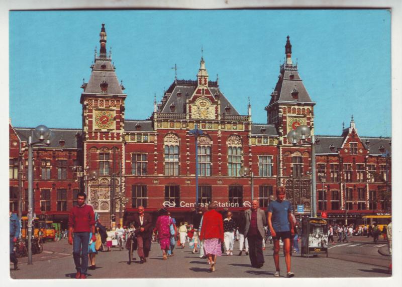 P599 JLs vintage amsterdam central station