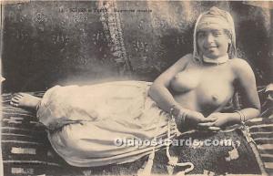 Arab Nude Postcard Mauresque Couchee Unused