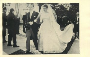 Princess Helene of France wedding day with count Ebard of Limburg-Stirum 1956 