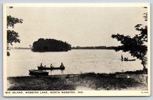 Indiana~Webster Lake~Big Island~Canoe Boats~Shoreline View~1940s B&W Postcard