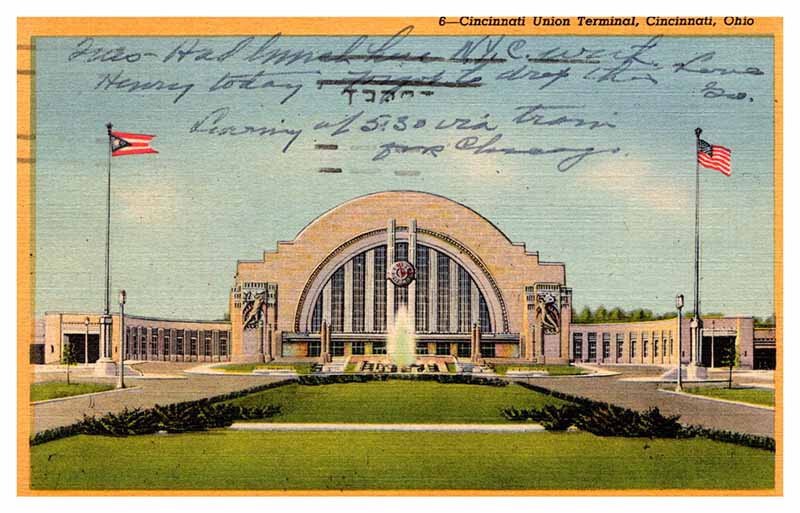 Postcard TRAIN STATION SCENE Cincinnati Ohio OH AR7141