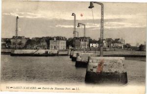 CPA St-NAZAIRE - Entrée du Nouveau Port (242609)