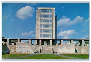 c1960's Indiana Tower Scene Quadrangle Bloomington Indiana IN Unposted Postcard 